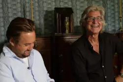 Kurt Russell visits Massachusetts site of ancestor’s Revolutionary War death
