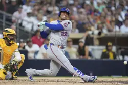 Mets crumble in loss to Padres as they hold their breath after Juan Soto scare