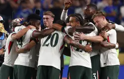 Chelsea benefits from Palmeiras own goal to reach FIFA Club World Cup semifinals